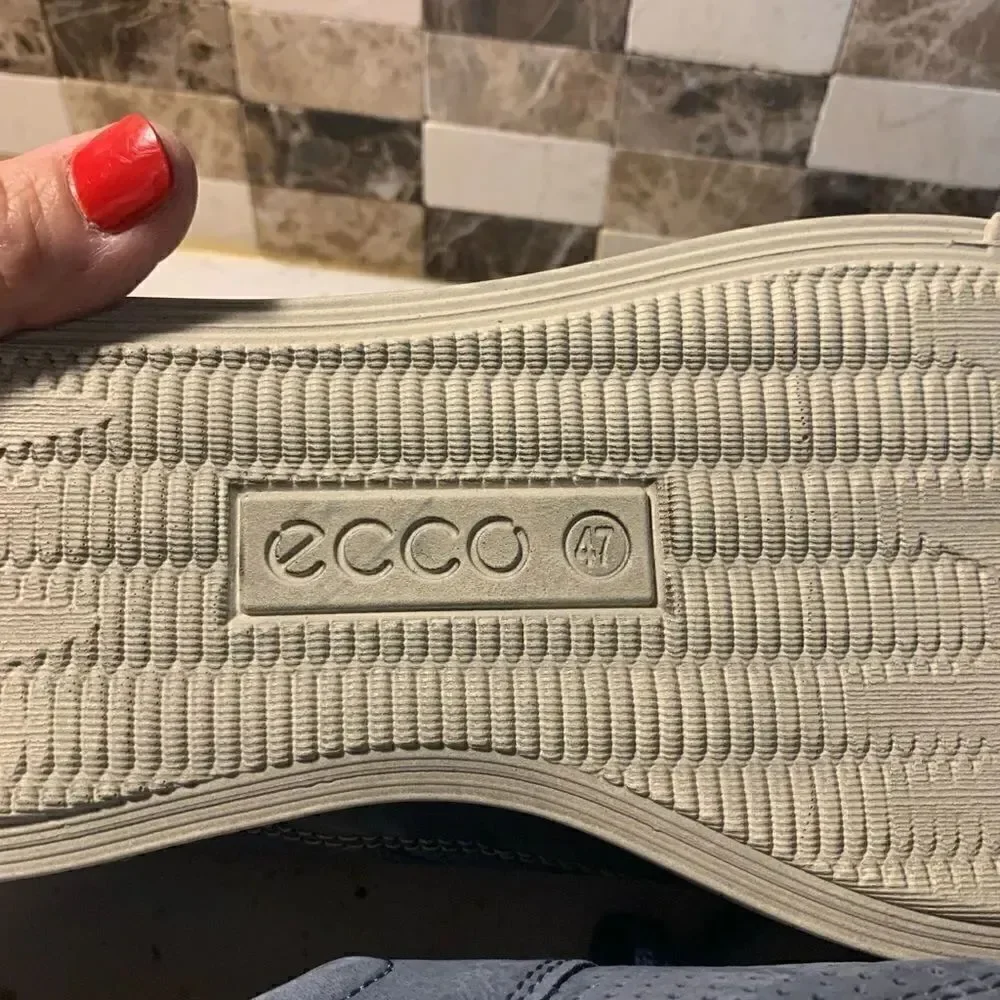 Ecco Shoes